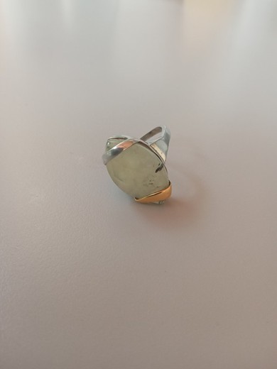 21-42 Anillo elegante de plata, oro y cuarzo para mujer