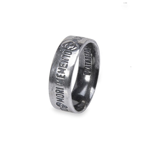 Anillo Plata de Palo de plata 925 con inscripción 'Memento Mori' Referencia:SR020X colección Skull grabado con la frase 'Memento Mori' y calaveras