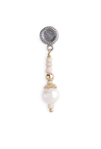 Pendientes Plata de Palo mujer de bolas beige con perla Referencia:WE186B modelo que destacan y con personalidad