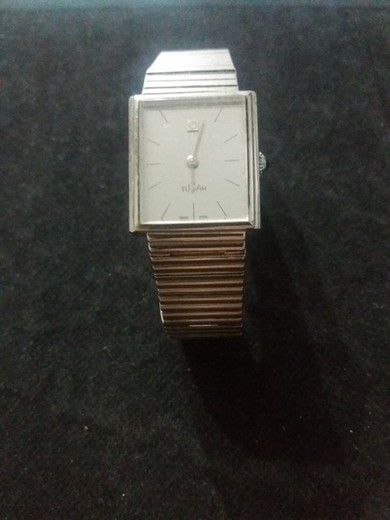 Reloj Tucah Swiss Made vintage antiguo unisex de cuerda rectangular