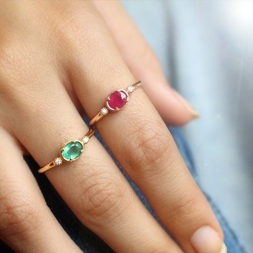 Anillos oro, brillantes, perlas, piedras de color