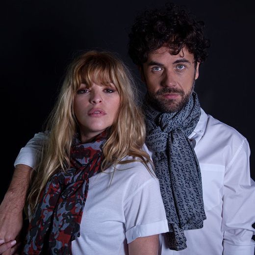 Sarongs y Fulares Plata de Palo