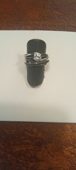 01-62 Anillo mujer de plata 1ª ley dos en una, piedras zafiros y circonitas, circonita grande central, elegante y moderna