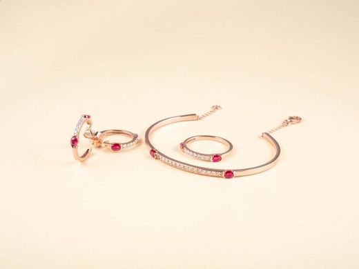 05-001086 Pulsera rígida mujer de oro 18k con rubíes y diamantes, muy fina, discreta y elegante