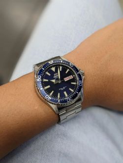 Reloj Orient de hombre automático 147-RA-AA0002L39B esfera azul elegante acuático 200 metros cristal zafiro