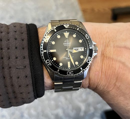 Reloj Orient para hombre mecánico automático 147-RA-AA0810N19B cristal zafiro water resistant 200 metros (20atm)