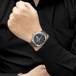 Reloj Orient de hombre mecánico 147-RA-AA0B03L39B esfera color azul-negro degradado