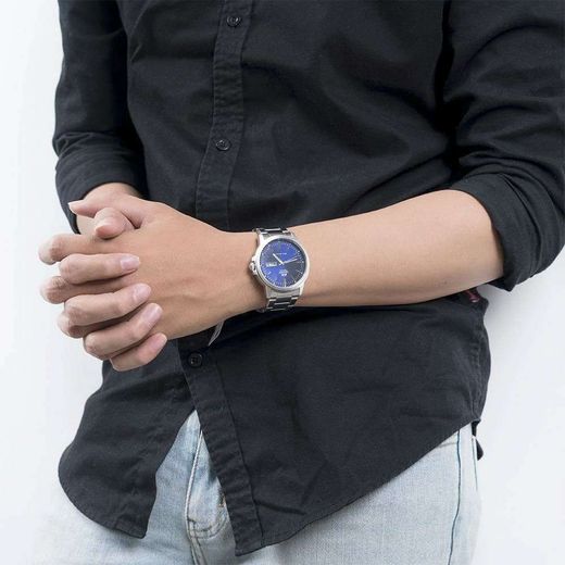 Reloj Orient de hombre automático 147-RA-AA0C02L39B esfera azul sumergible 50 metros