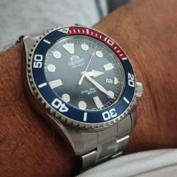 Reloj Orient automático de hombre 147-RA-AC0K03L10B acuático 200 metros (20atm)