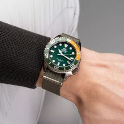 Reloj Orient de hombre automático 147-RA-AC0K04E30B 200 metros correa de textil Nato