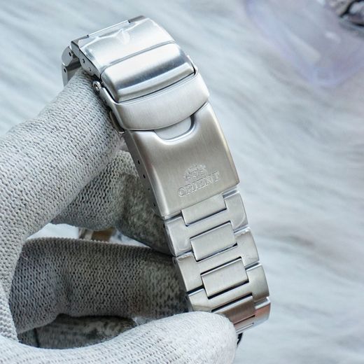 Reloj Orient de hombre 147-RA-AC0L02R00B movimiento mecánico water resistant 200 metros