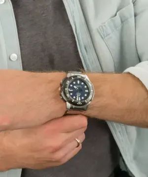 Reloj Orient de hombre 147-RA-AC0L07L00B movimiento automático esfera azul, acuático 200 metros