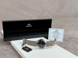 Reloj Orient de hombre automático 147-RA-AC0P02L30B colección Bambino
