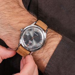 Reloj Orient de hombre automático 147-RA-AC0P02L30B colección Bambino