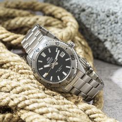 Reloj Orient de hombre 147-RA-AC0Q01B10B esfera negra automático