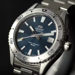 Reloj Orient de hombre esfera azul 147-RA-AC0Q02L10B automático acuático a 200 metros