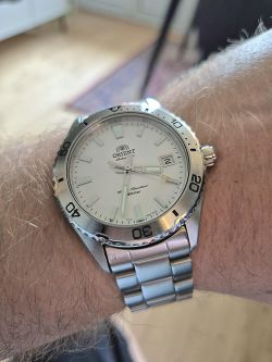 Reloj Orient hombre 147-RA-AC0Q03S10B automático 20 bares