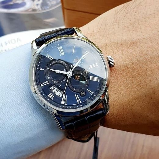 147-RA-AK0011D30B Reloj Orient de hombre automático indicador del día de la semana, calendario e indicador sol y luna.