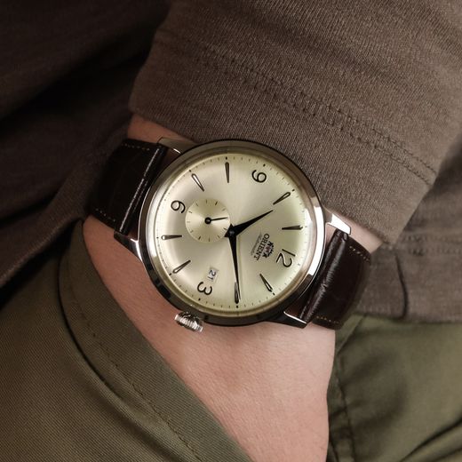 Reloj Orient de hombre automático 147-RA-AP0003S30B esfera color crema