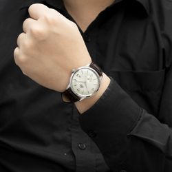 Reloj Orient de hombre automático 147-RA-AP0003S30B esfera color crema