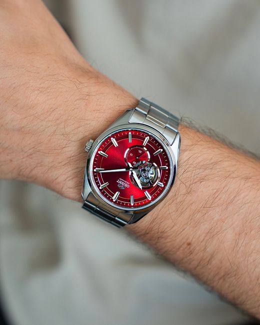 Reloj Orient hombre 147-RA-AR0010R30B movimiento mecánico esfera color burdeos