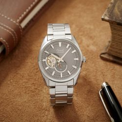Reloj Orient de hombre automático 147-RA-AR0012N30B cristal zafiro acuático 50 metros (5atm)