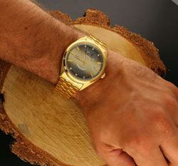 Reloj Orient de hombre 147-RA-BA0001G30B esfera color marrón degrade