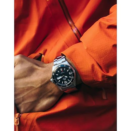 Reloj Orient de hombre deportivo 147-TAA02001B9 automático water resistant 200 metros