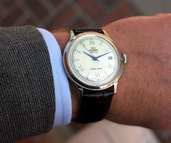 Reloj Orient de hombre 147-TAC00009W0 números romanos