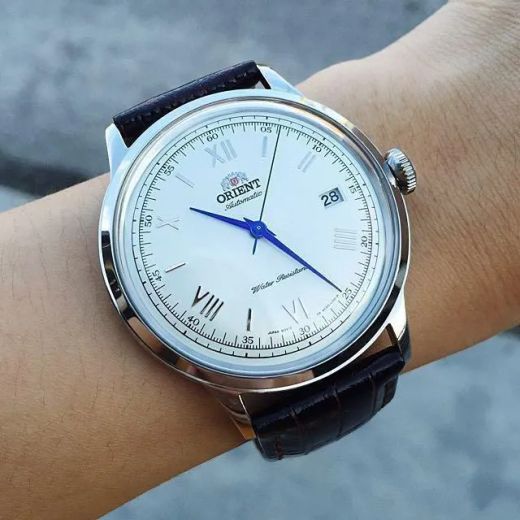 Reloj Orient de hombre 147-TAC00009W0 números romanos