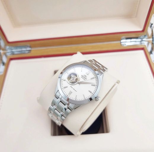 Reloj Orient de hombre 147-TAG03001W0 con reserva 40H cristal zafiro