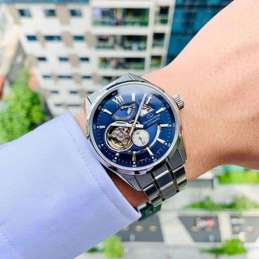 149-RE-AV0003L00B Reloj Orient Star automático de hombre esfera azul Resistencia al agua 100 metros (10atm) cristal zafiro