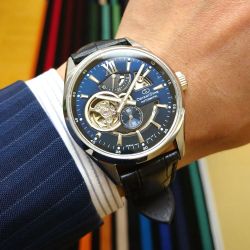 149-RE-AV0005L00B Reloj Orient Star automático de hombre esfera azul Resistencia al agua 100 metros (10atm) cristal zafiro