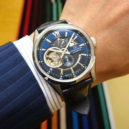 149-RE-AV0005L00B Reloj Orient Star automático de hombre esfera azul Resistencia al agua 100 metros (10atm) cristal zafiro