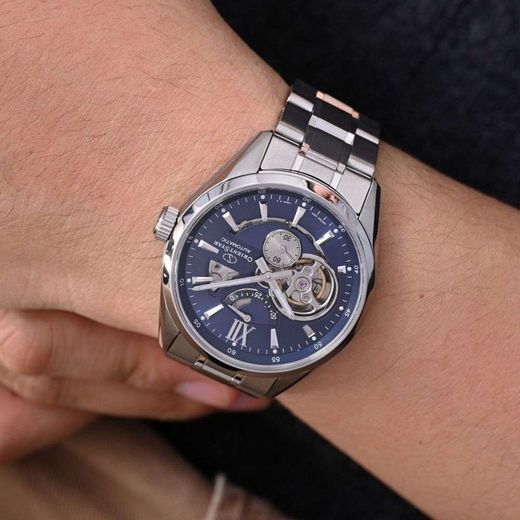 149-RE-AV0003L00B Reloj Orient Star automático de hombre esfera azul Resistencia al agua 100 metros (10atm) cristal zafiro