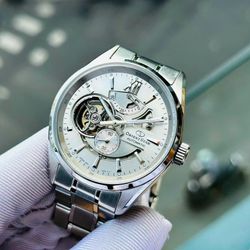 149-RE-AV0125S00B Reloj Orient Star automático de hombre, Movimiento Orient calibre 40S62 Semi skeleton. Reserva de carga 50H. Resistencia al agua 100 metros (10atm).