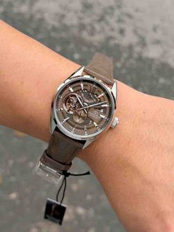 149-RE-AV0139Y00B Reloj Orient Star automático de hombre, cristal zafiro anti-reflejos, segundero, reserva de carga 50H, resistencia al agua 100 metros (10atm)