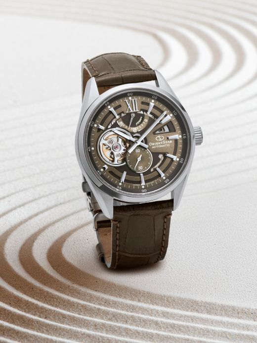 149-RE-AV0139Y00B Reloj Orient Star automático de hombre, cristal zafiro anti-reflejos, segundero, reserva de carga 50H, resistencia al agua 100 metros (10atm)