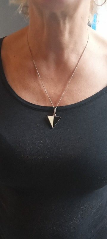 2121 Colgante de plata cadena con ónix y nácar