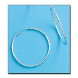 22-A50 Pendientes de oro blanco 18K modelo tubular aros lisos con cierre oculto