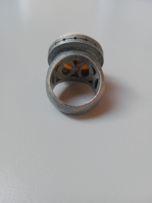 23-09 Anillo de plata, oro, diamantes y perla australiana