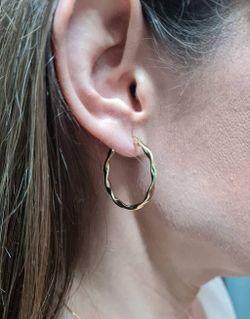 25-A322 Pendientes mujer aros de oro rizados 18K redondos en forma de espiral