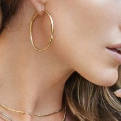 99-A480 Pendientes de aros en forma de tubo de oro 18K lisos y pulidos