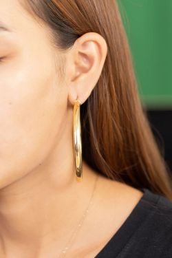 99-A479 Pendientes aros grandes oro 18K superficie lisa y pulida super elegantes