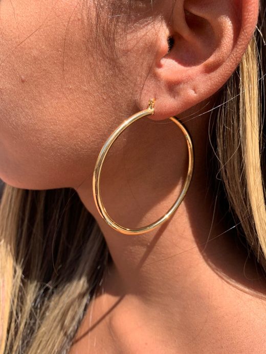 99-A479 Pendientes aros grandes oro 18K superficie lisa y pulida super elegantes
