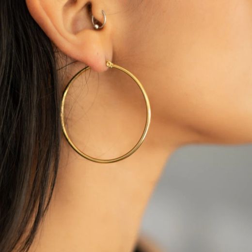 99-A479 Pendientes aros grandes oro 18K superficie lisa y pulida super elegantes