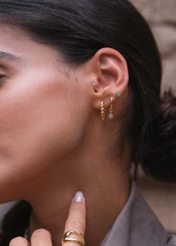 05-A499 Pendientes mujer de oro 18K Aros rizados acabados en mate y brillo cierre catalán