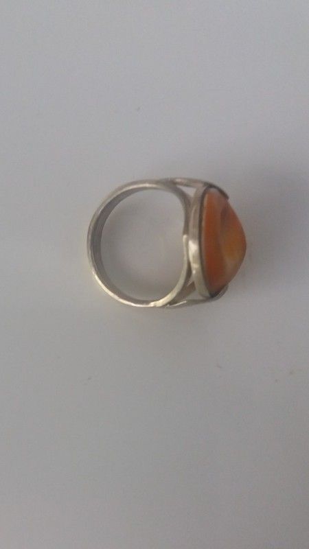 Anillo en plata de ley 925 con Piedra de Sol
