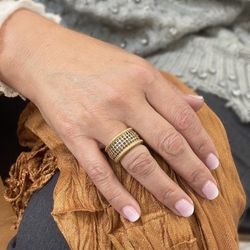 WR105G Anillo PLATA DE PALO mujer elaborado a mano de bronce chapado en oro con circonitas marrones calidad excepcional y acabado perfecto