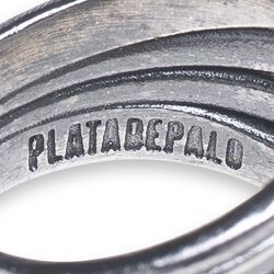 WR101X Anillo Plata de Palo mujer de plata 925 con circonitas blancas, esta exquisita pieza de alta joyería es de estilo con diseño único y refinado